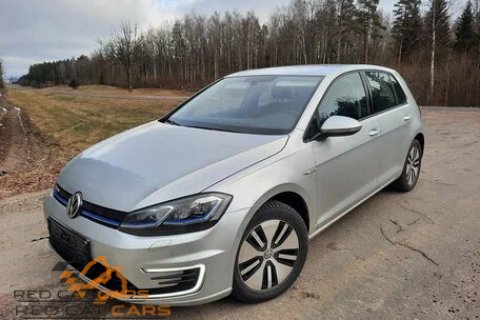 Volkswagen
 Golf