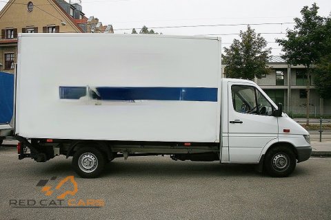 Mercedes-Benz a